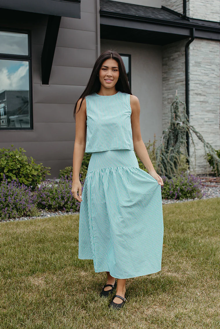THE PRESLEY STRIPE TOP IN GREEN - Image 2