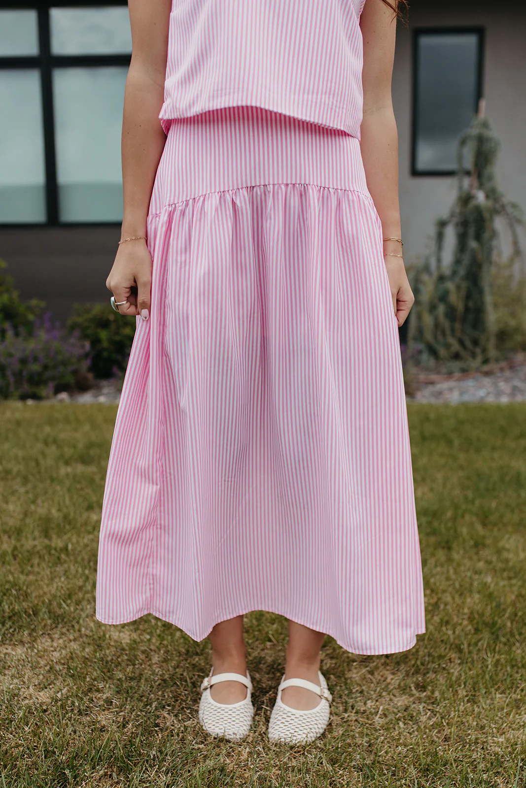 THE PRESLEY STRIPE MAXI SKIRT IN PINK - Image 2