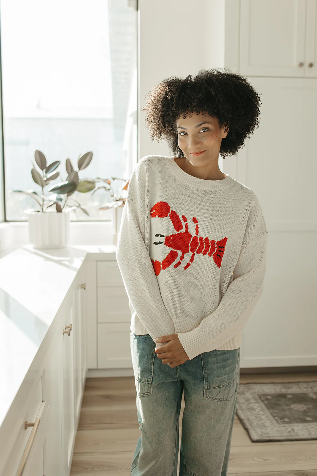 THE ROCK LOBSTER COZY SWEATER IN CREAM - Image 3