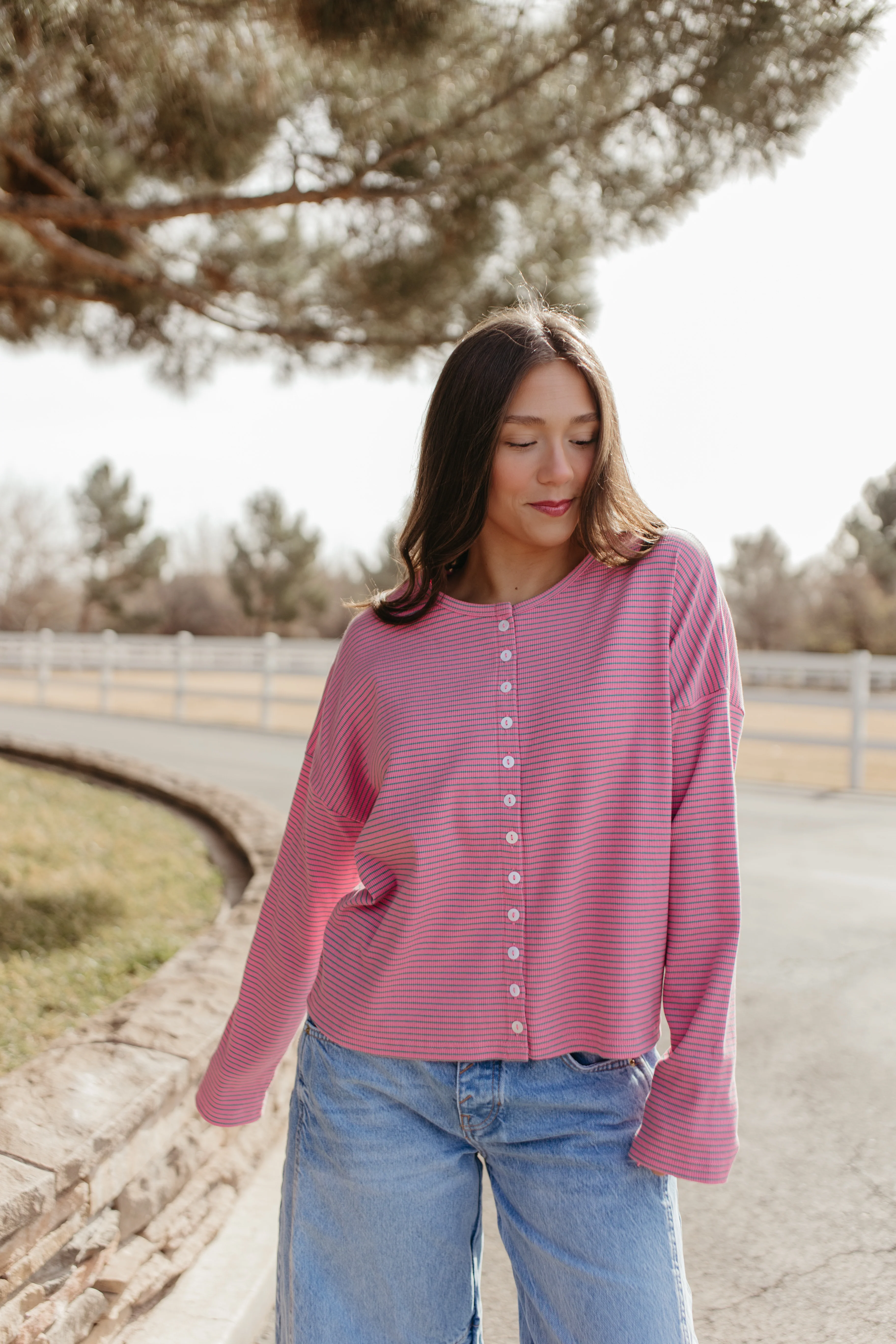 THE RYLEE RIBBED CARDIGAN IN PINK MINI STRIPE - Image 7