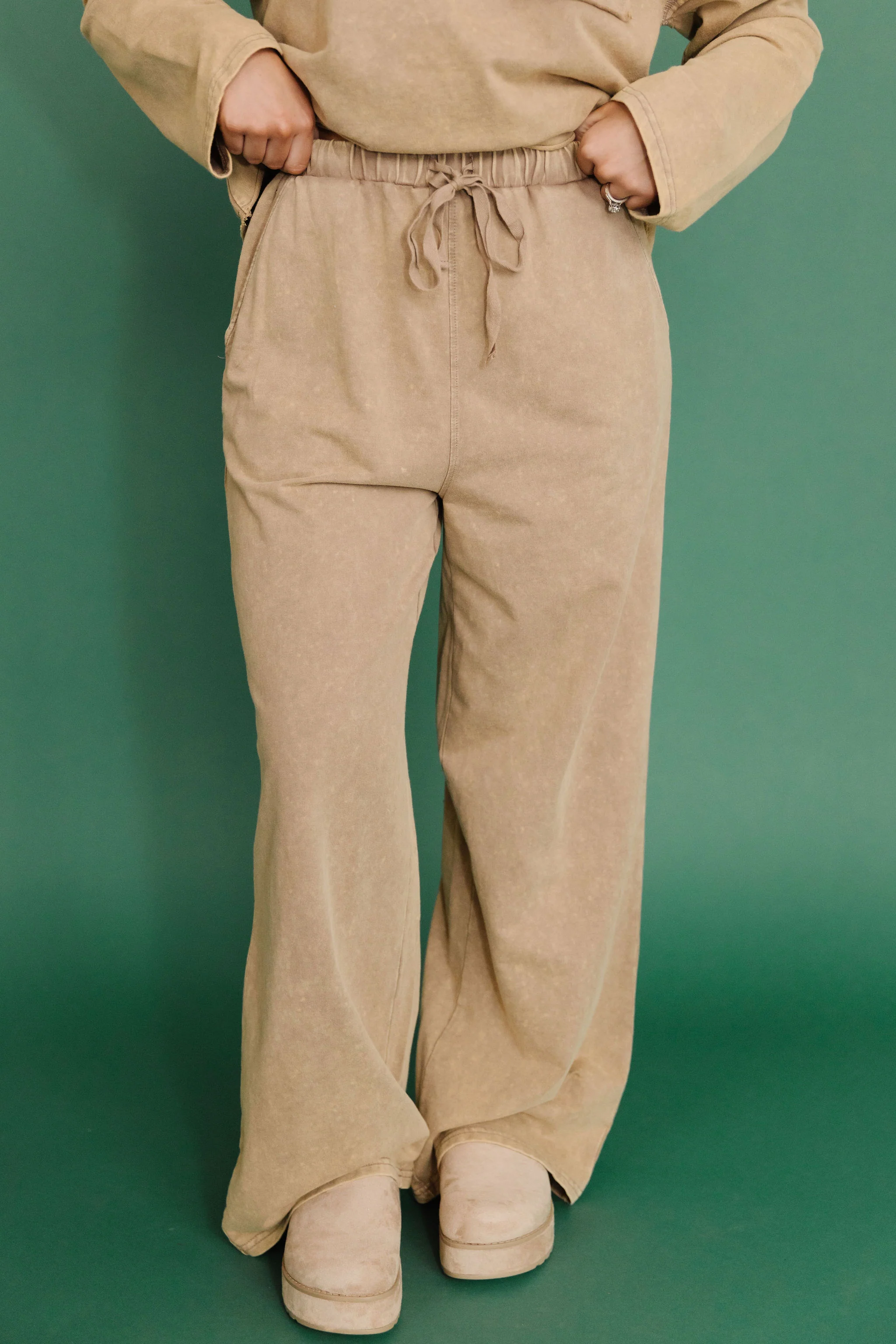 THE SADIE URBAN SET IN MOCHA - Image 5