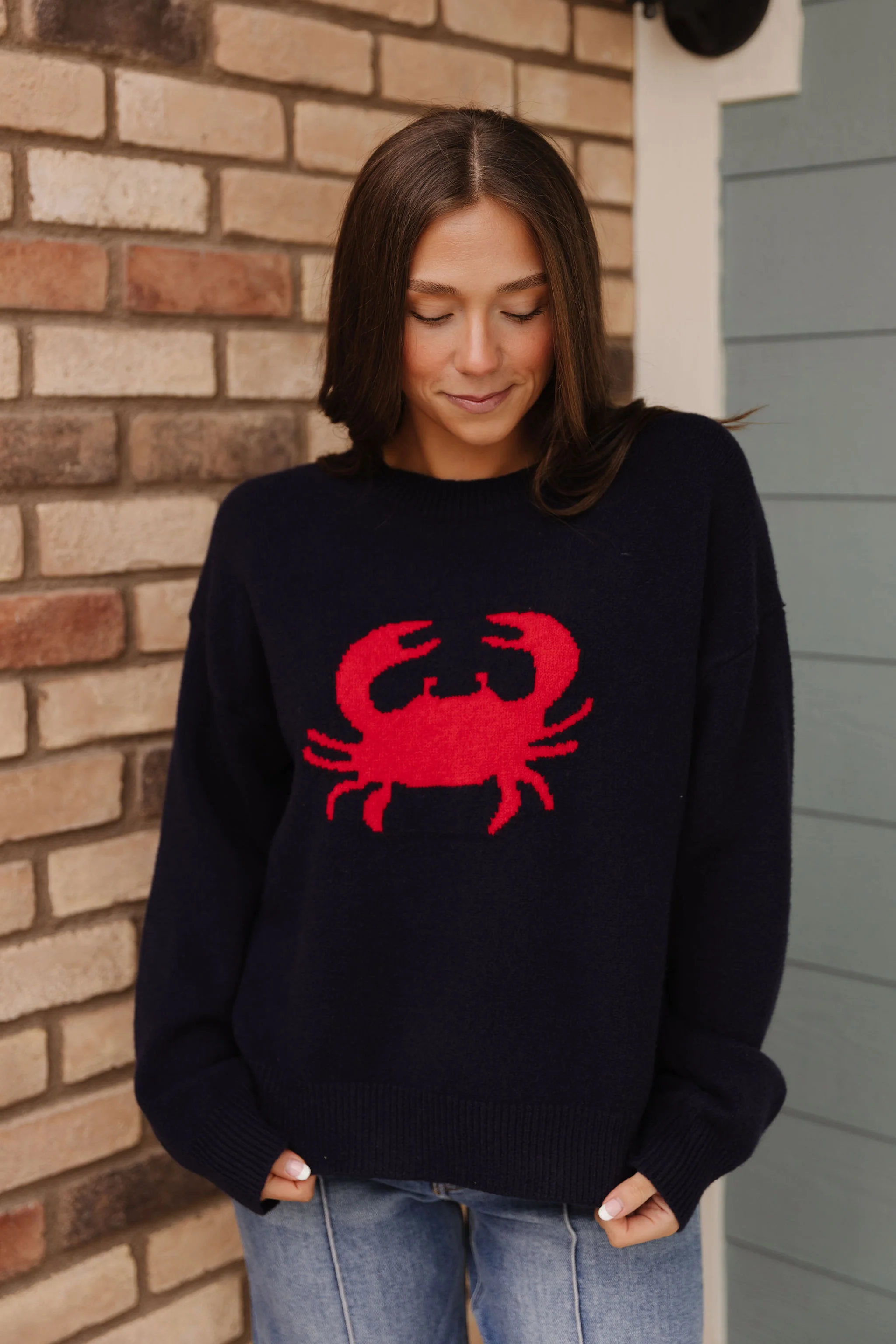 THE SALTY CRAB SWEATER IN NAVY - Image 3