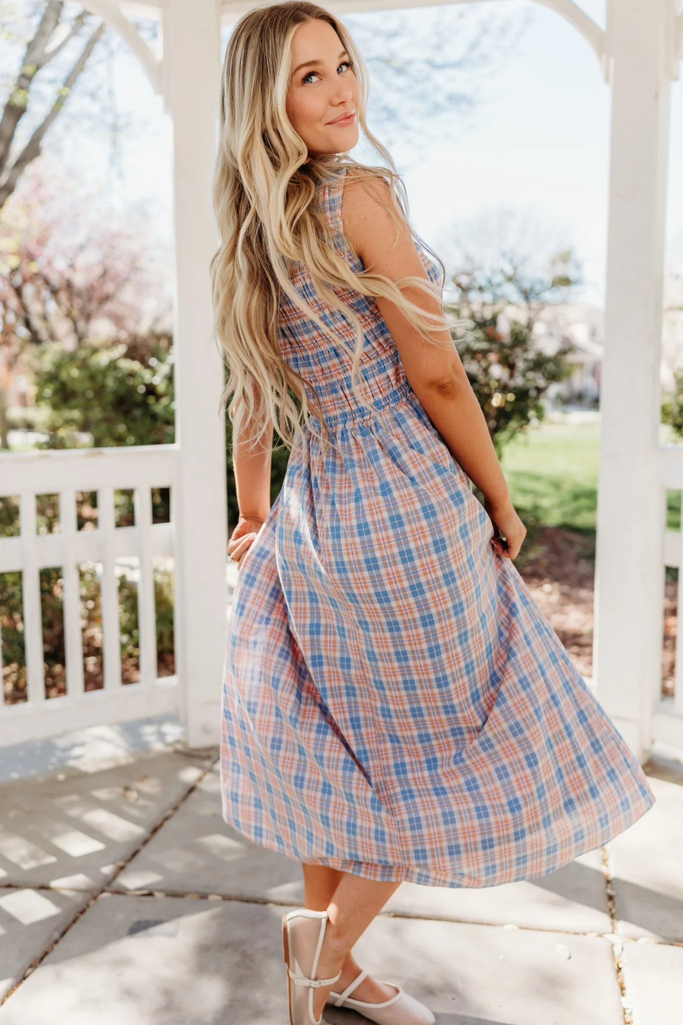 THE SAVANNAH SMOCKED PLAID DRESS IN BLUE - Image 4