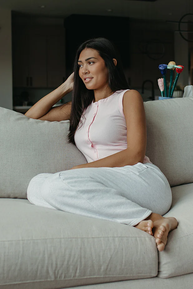 THE SCARLETT PEEKABOO PLAID BOXER SWEATPANTS - Image 5