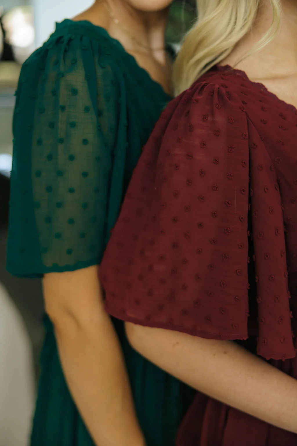 THE SERAFINA MAXI DRESS IN BURGUNDY - Image 8