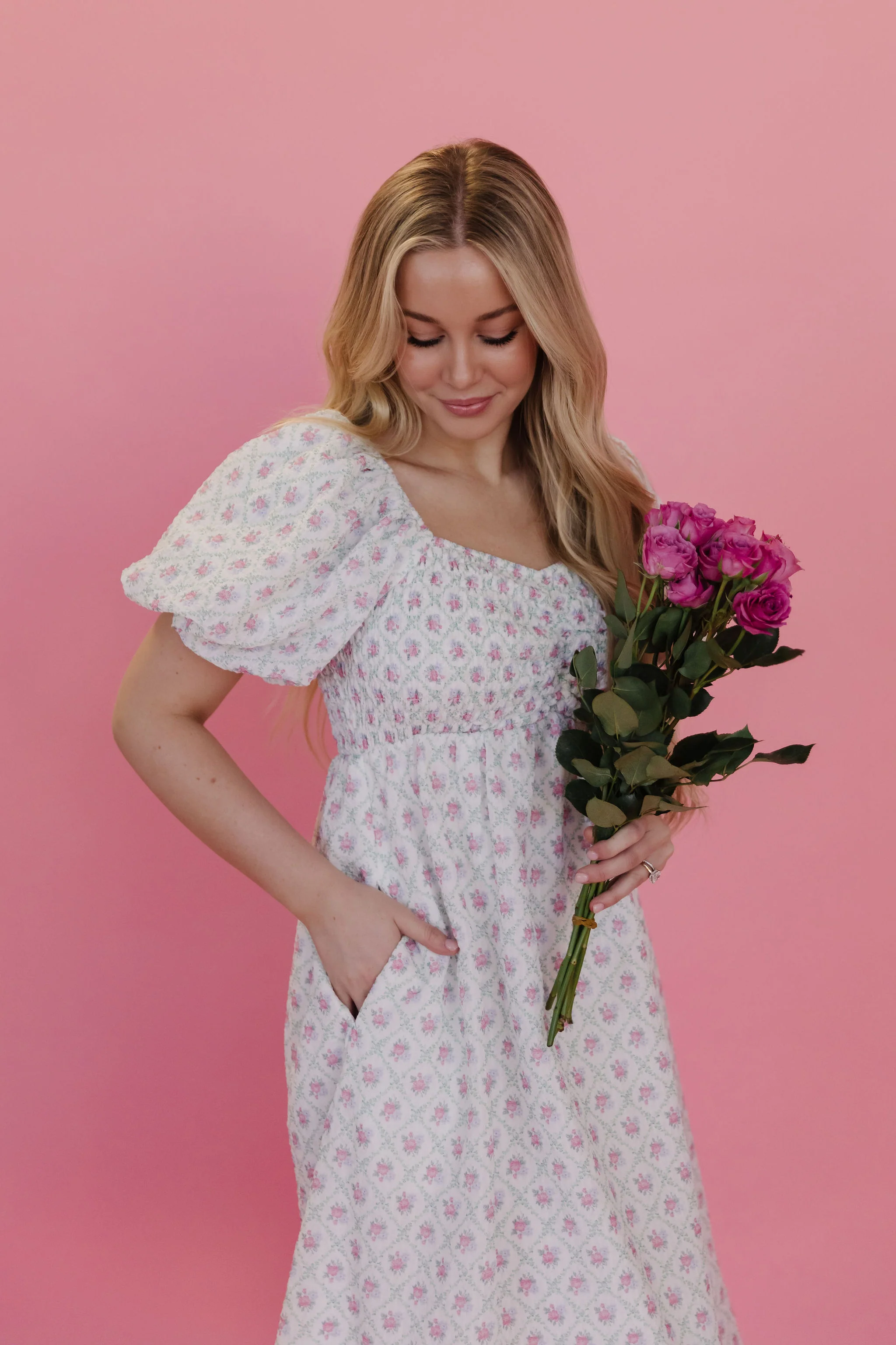 THE SHERIANN FLORAL DRESS IN PINK
