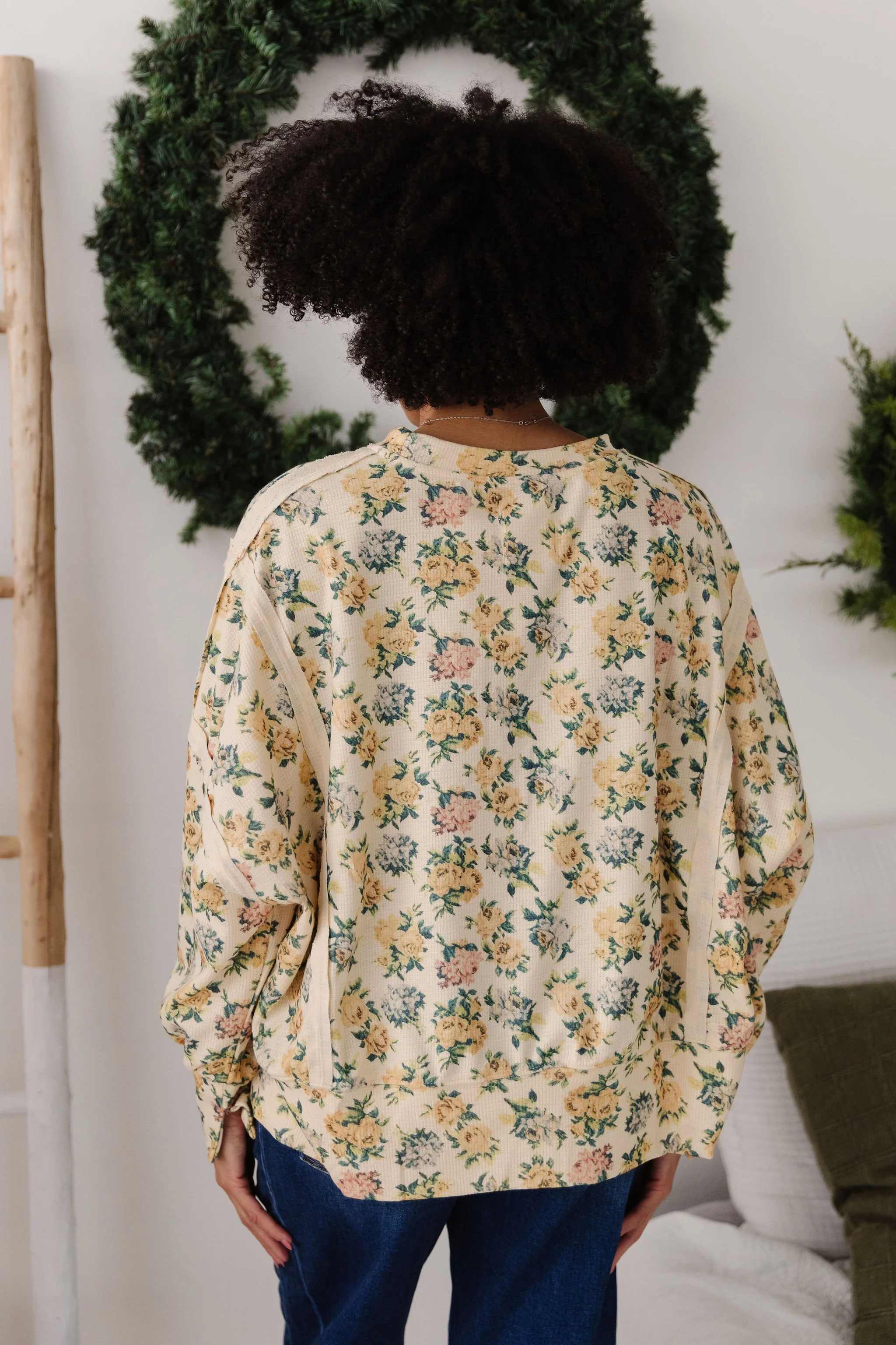 THE SHILANE WAFFLE FLORAL TOP IN CREAM - Image 7