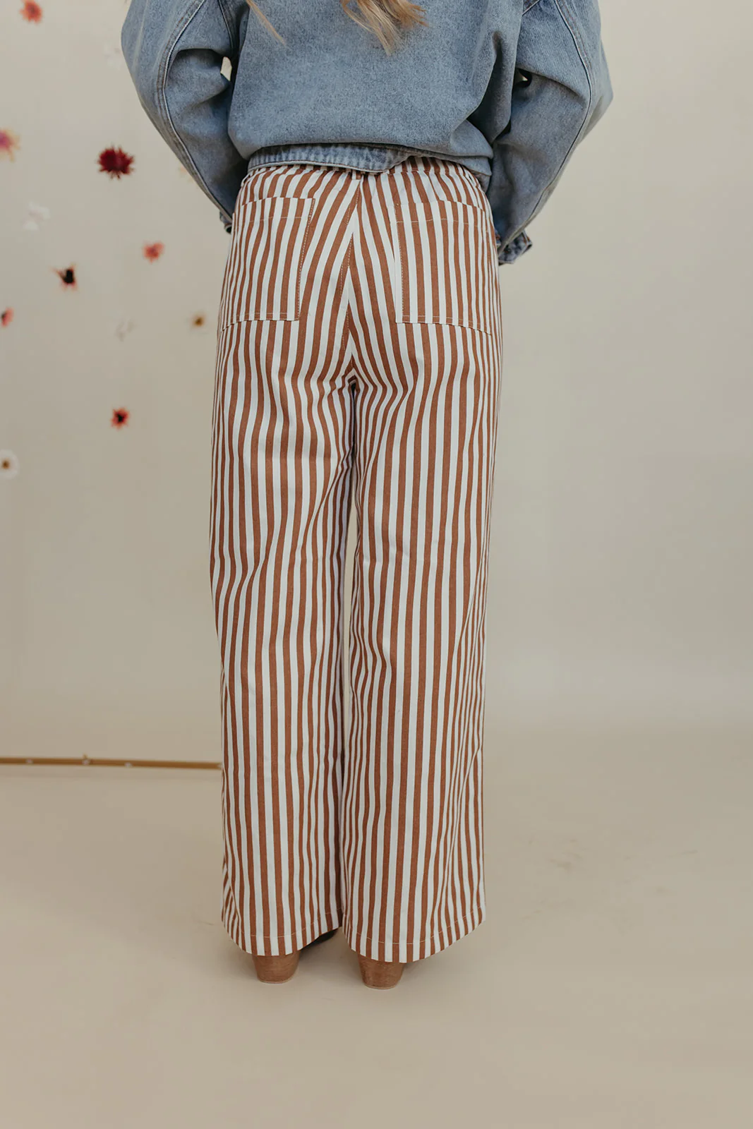 THE STACEY STRIPED WIDE LEG PANTS IN IVORY - Image 9