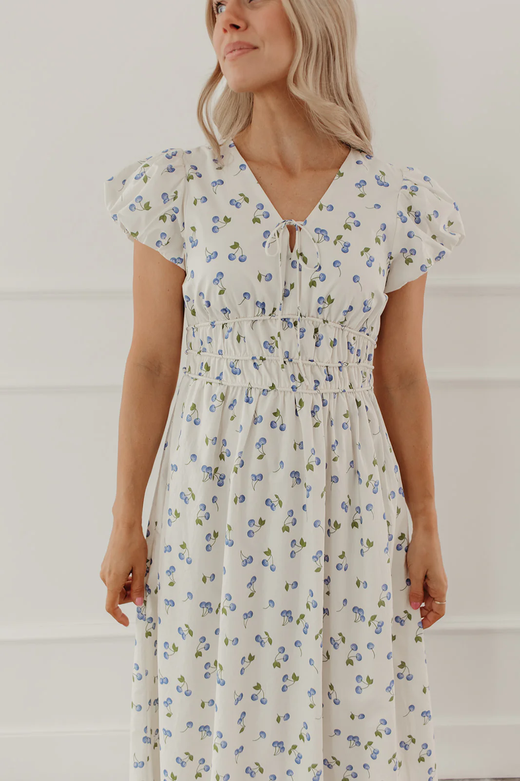 THE SUMMER BERRY MIDI DRESS IN BLUEBERRY - Image 8