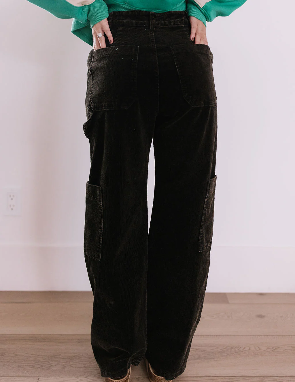 THE WANETA WASHED WIDE LEG CORDUROY CARGO PANTS IN BLACK - Image 7