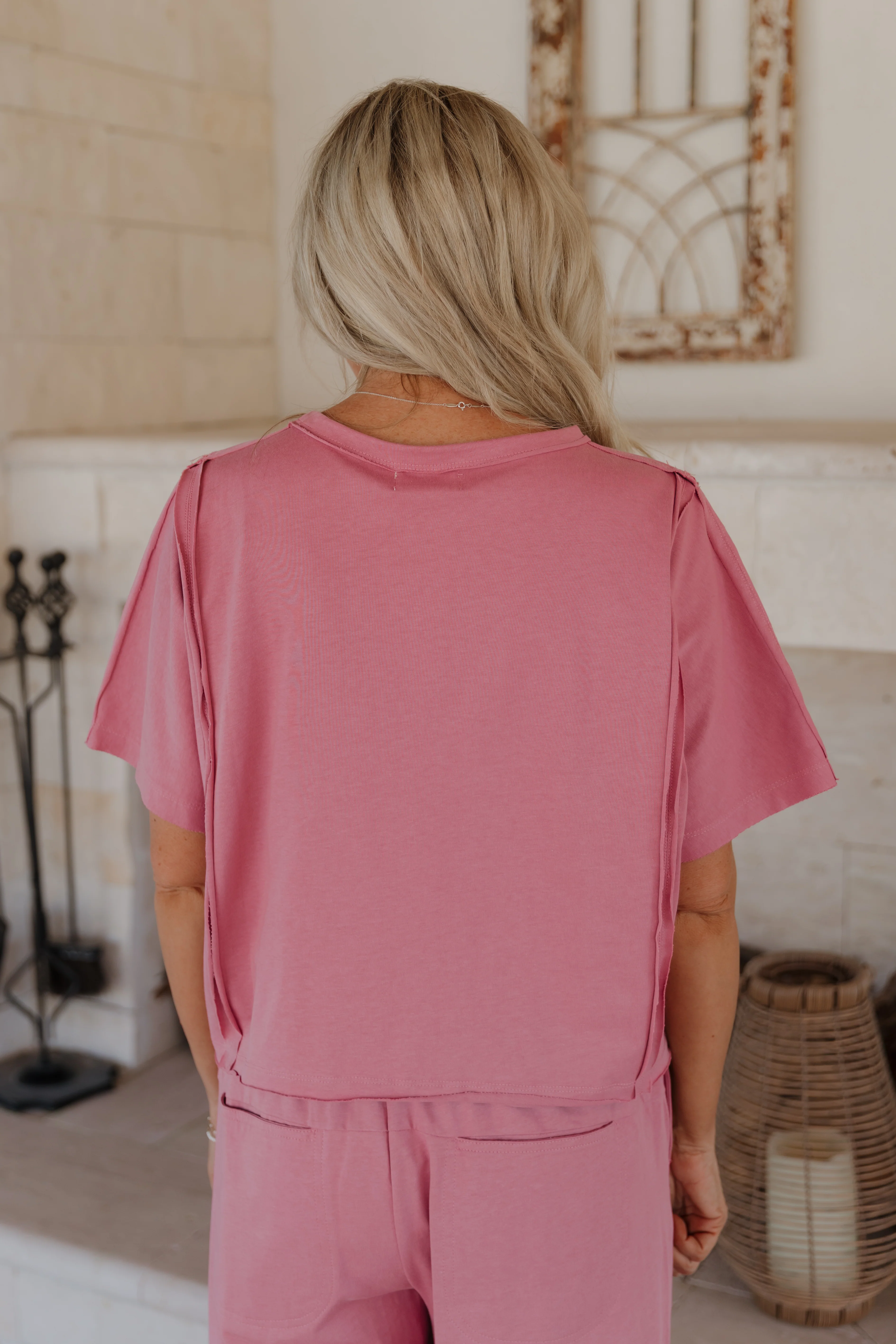 THE WILLOW ROUND NECK TEE IN ROSE PINK - Image 5