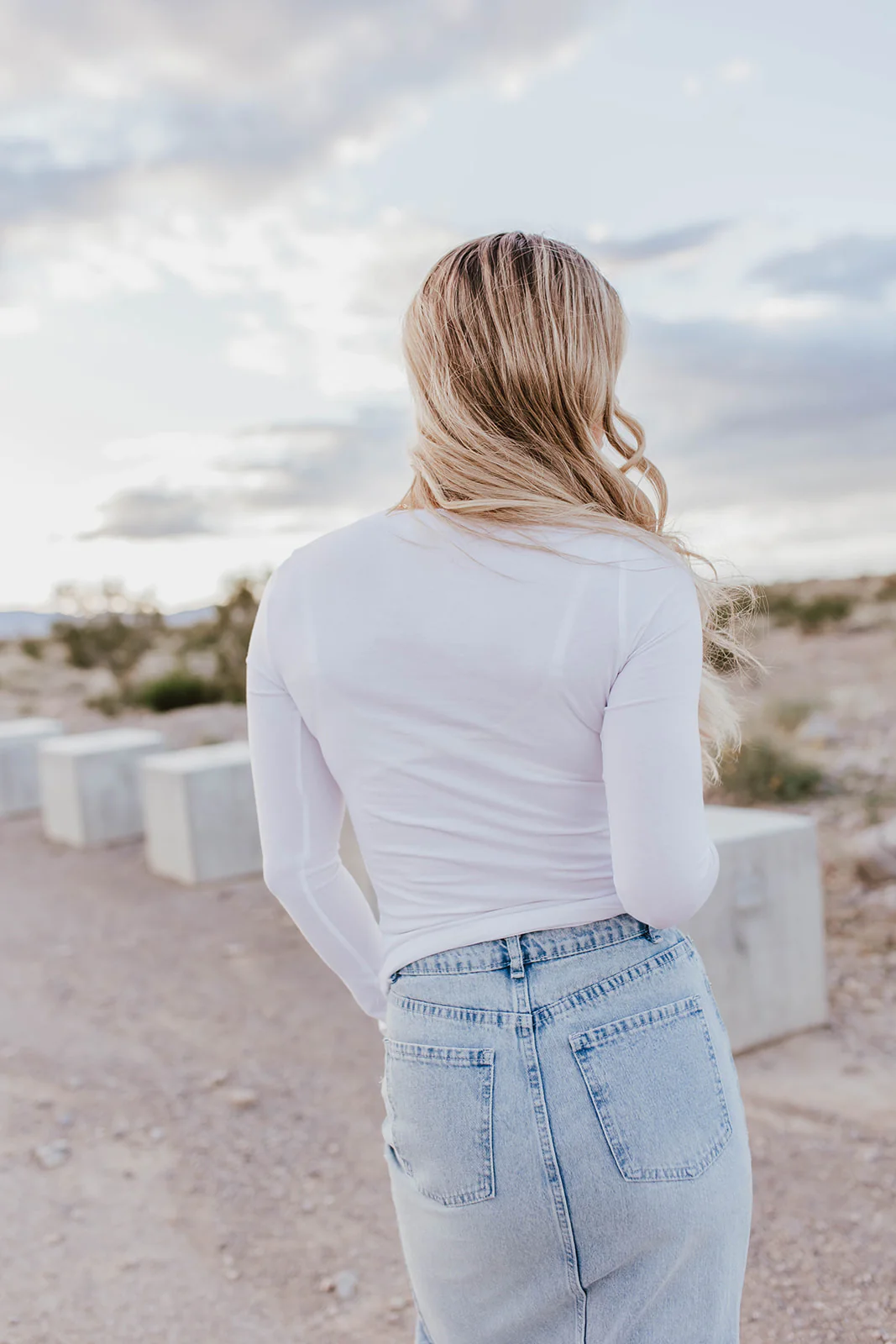 THE WIMBLEDON LONG SLEEVE TOP IN WHITE - Image 10
