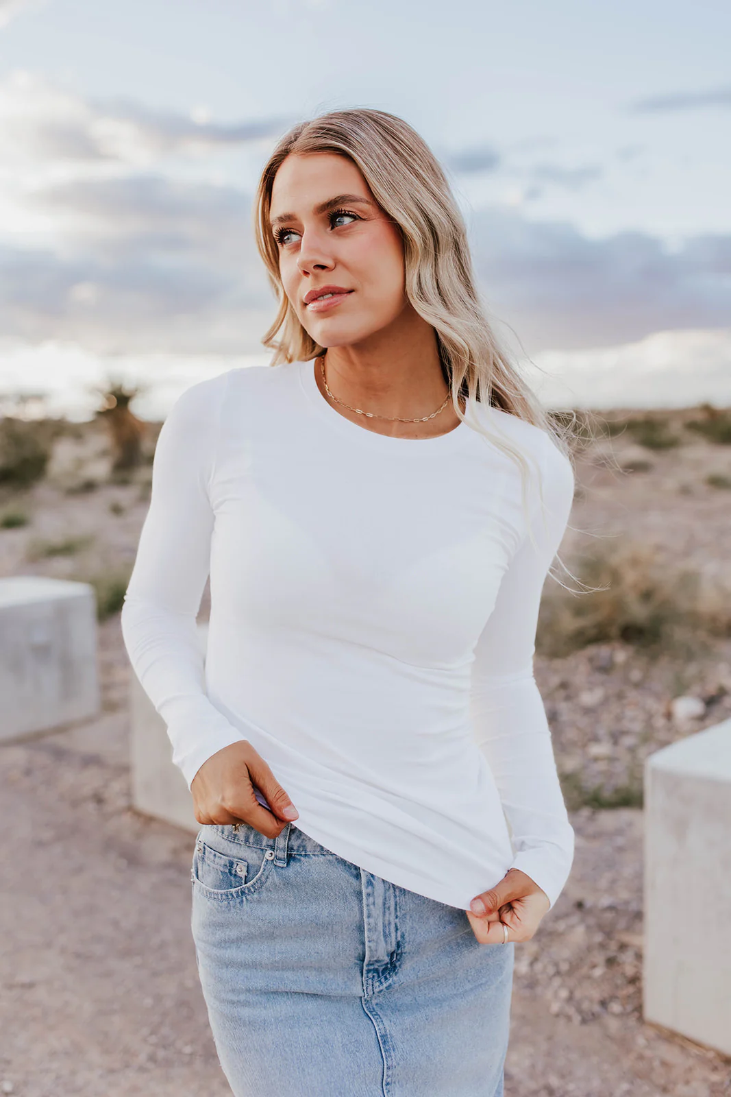 THE WIMBLEDON LONG SLEEVE TOP IN WHITE - Image 3