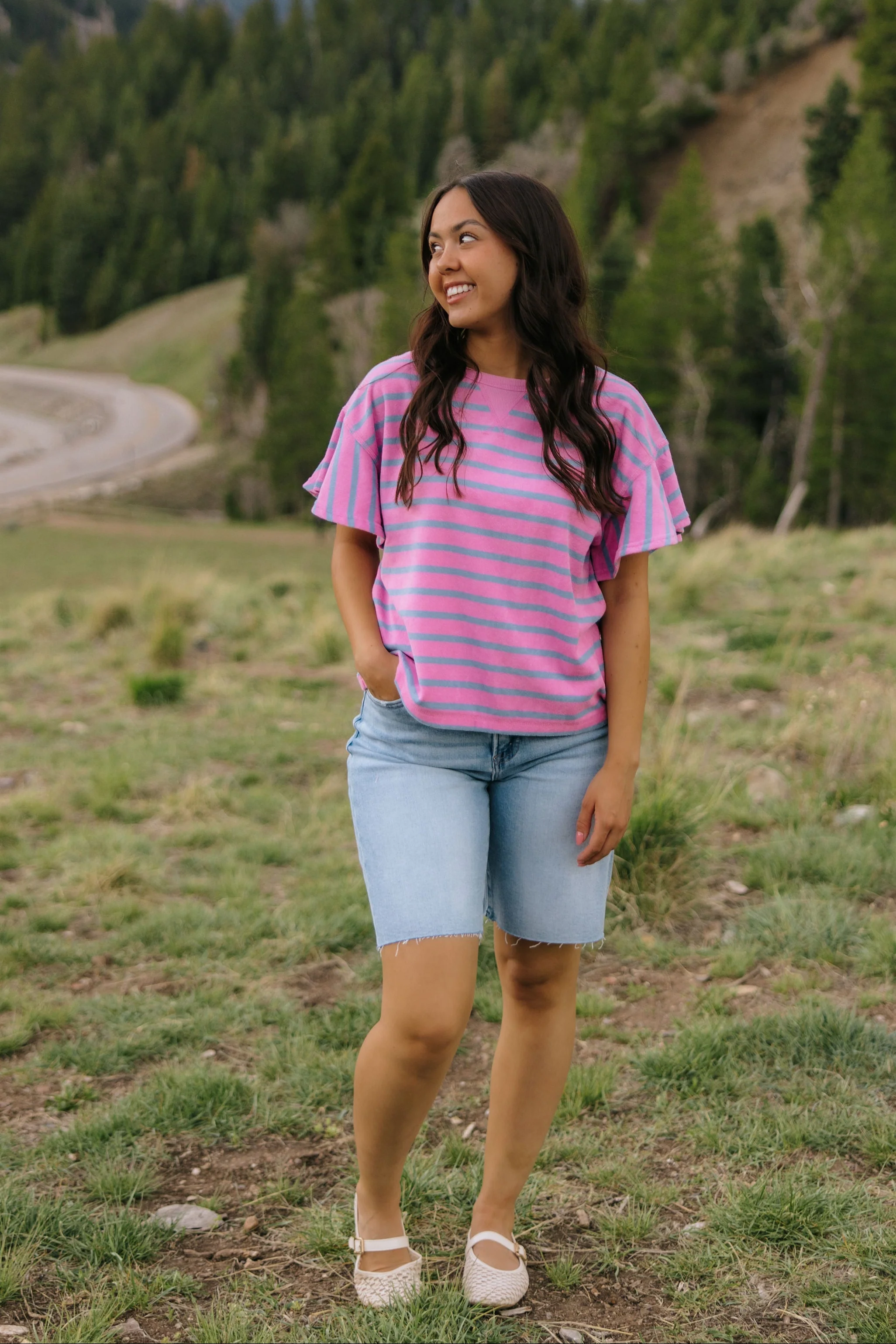 THE ZELLA RUFFLE SLEEVE STRIPE KNIT TOP IN PURPLE/BLUE